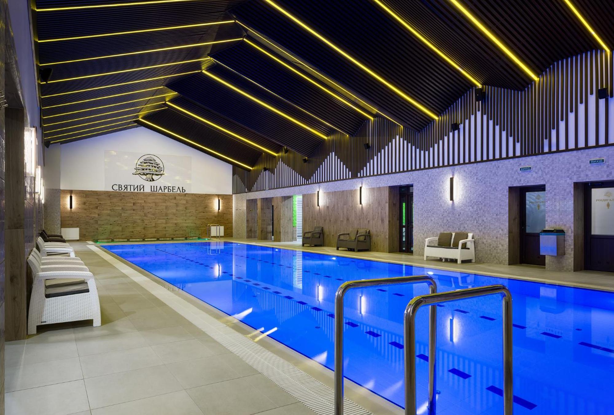 Hotel Святий Шарбель à Morshyn Extérieur photo