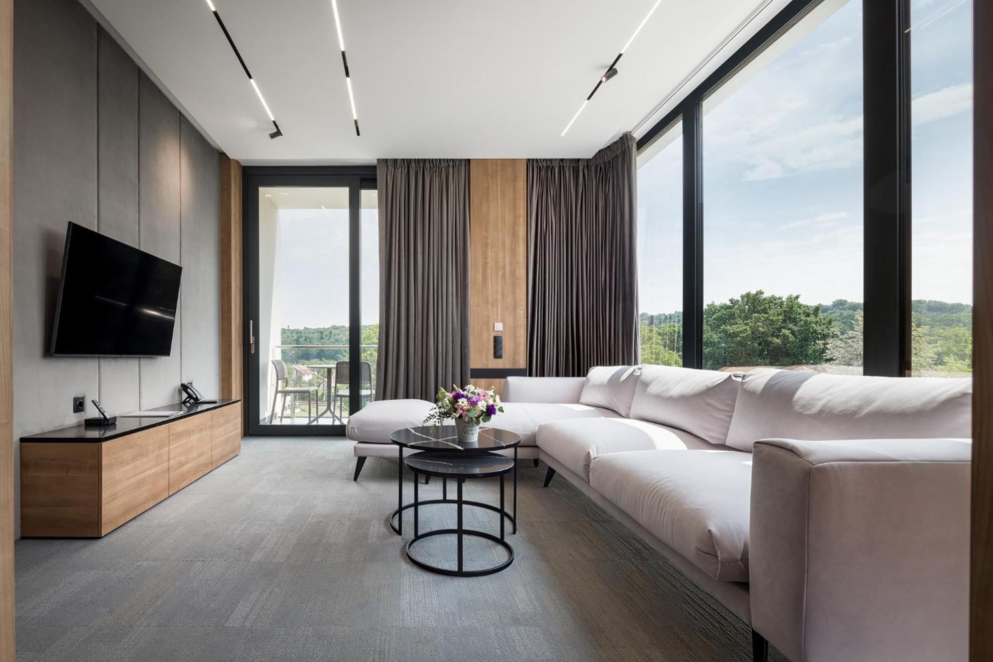 Hotel Святий Шарбель à Morshyn Extérieur photo
